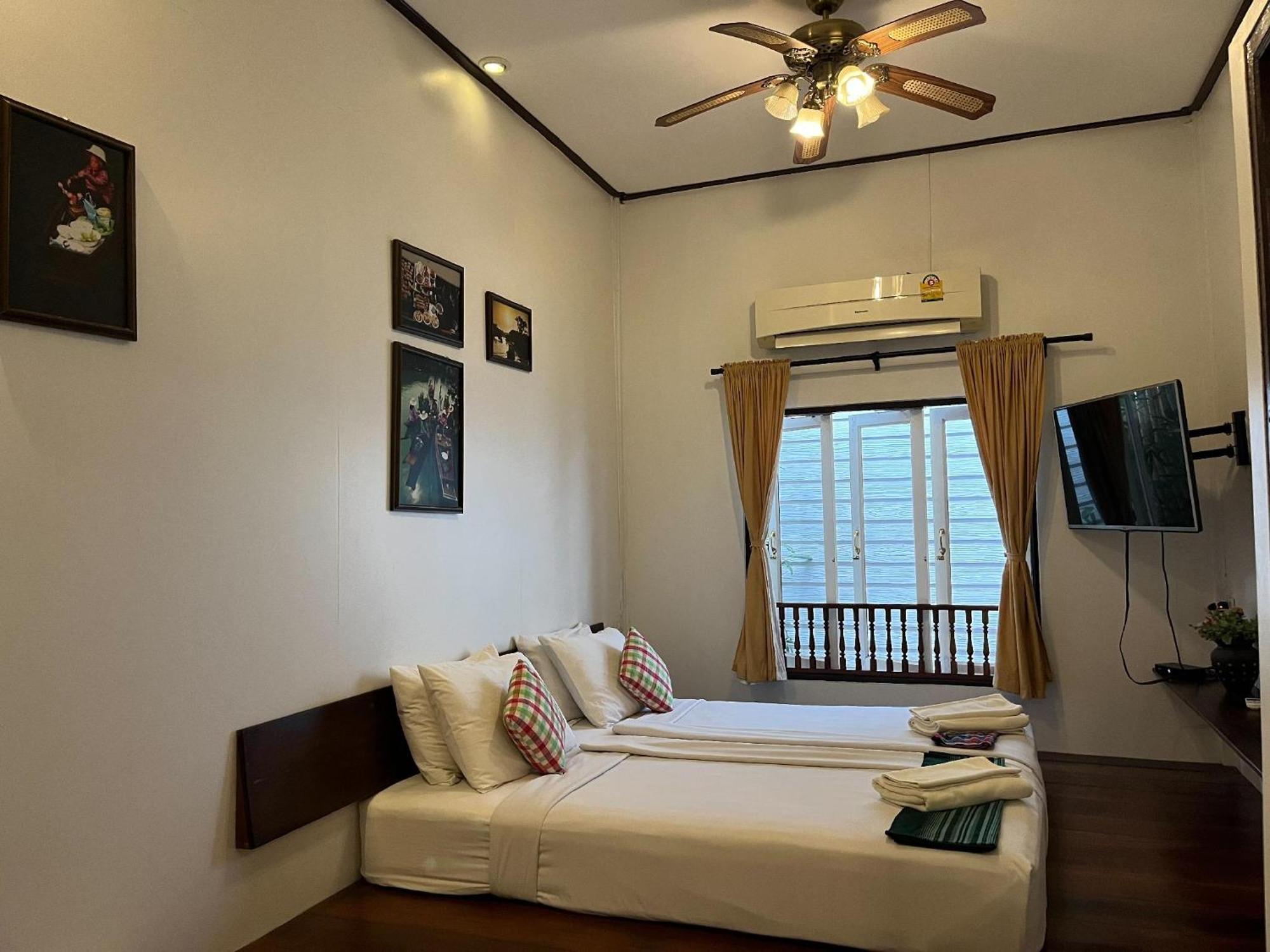 Thanicha Resort Amphawa Samut Songkhram Room photo